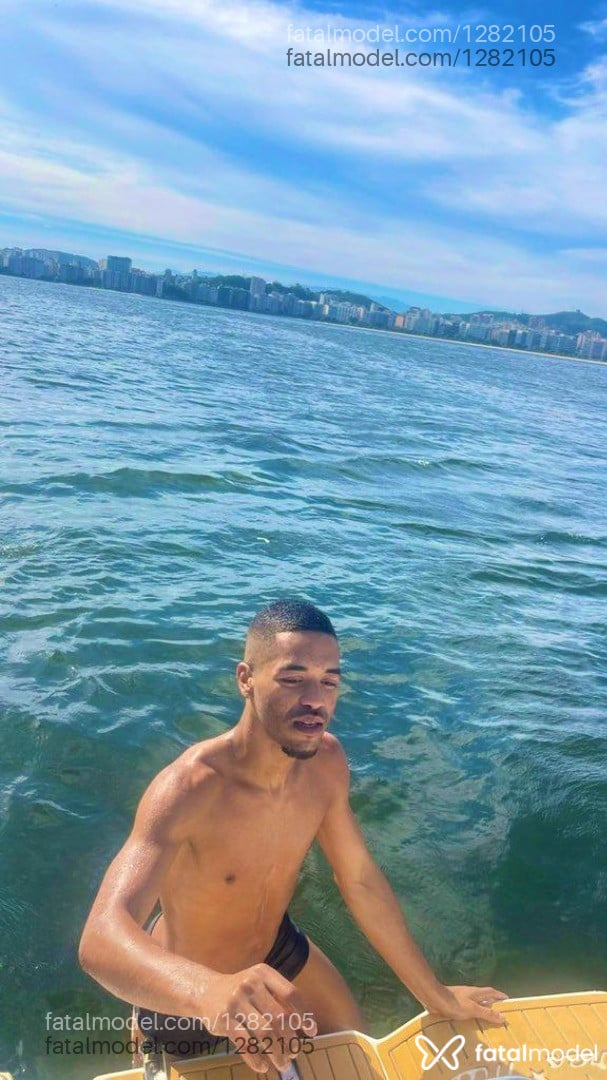 Acompanhante homem morena (o) de olhos castanhos em Rio de Janeiro Acompanhante homem morena (o) de olhos castanhos em Rio de Janeiro - Mateus Solano
