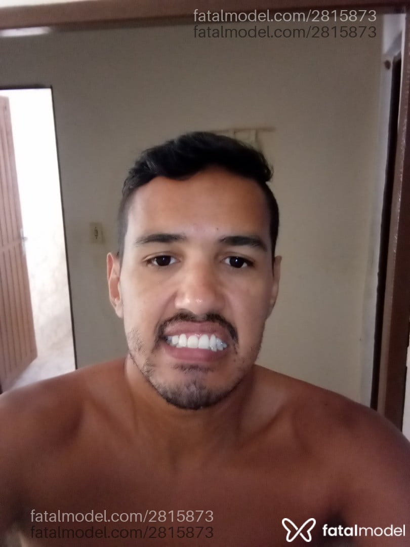 Acompanhante homem morena (o) de olhos pretos em São Paulo Acompanhante homem morena (o) de olhos pretos em São Paulo - Vinícius Silva