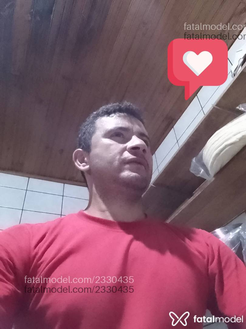 Acompanhante homem com cabelo castanho de olhos castanhos em Presidente Prudente Acompanhante homem com cabelo castanho de olhos castanhos em Presidente Prudente - Fernando Mejia