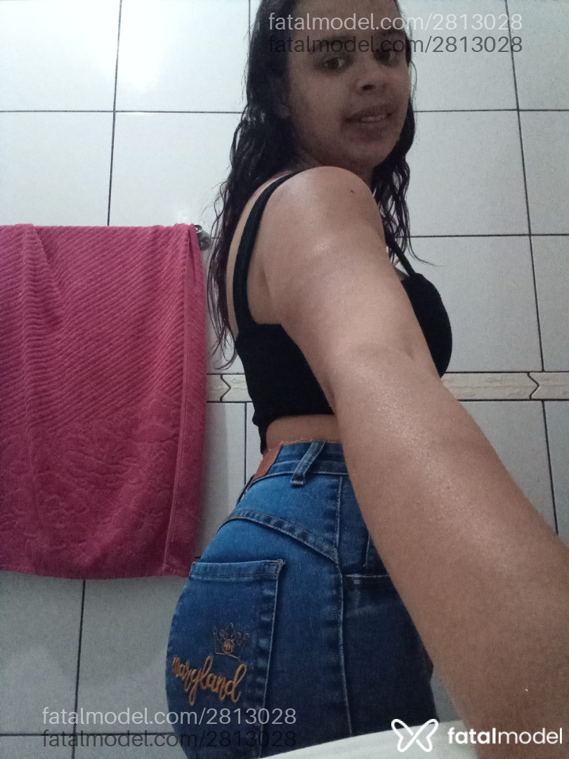 Acompanhante mulher morena (o) de olhos mel em Uberlândia - Samanta Oliveira