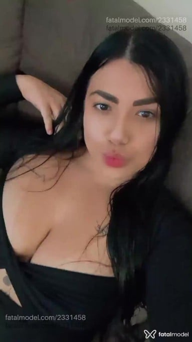 Acompanhante mulher com cabelo castanho de olhos castanhos em Porto Alegre - Rafaella Mendes