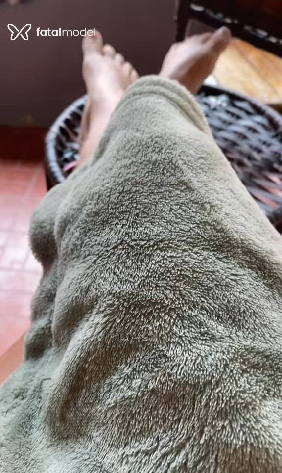 Acompanhante mulher loira (o) de olhos castanhos em Armação dos Búzios - Ana Júlia