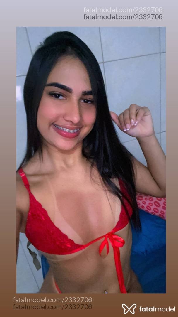 Acompanhante mulher morena (o) de olhos castanhos - Sofia Lins