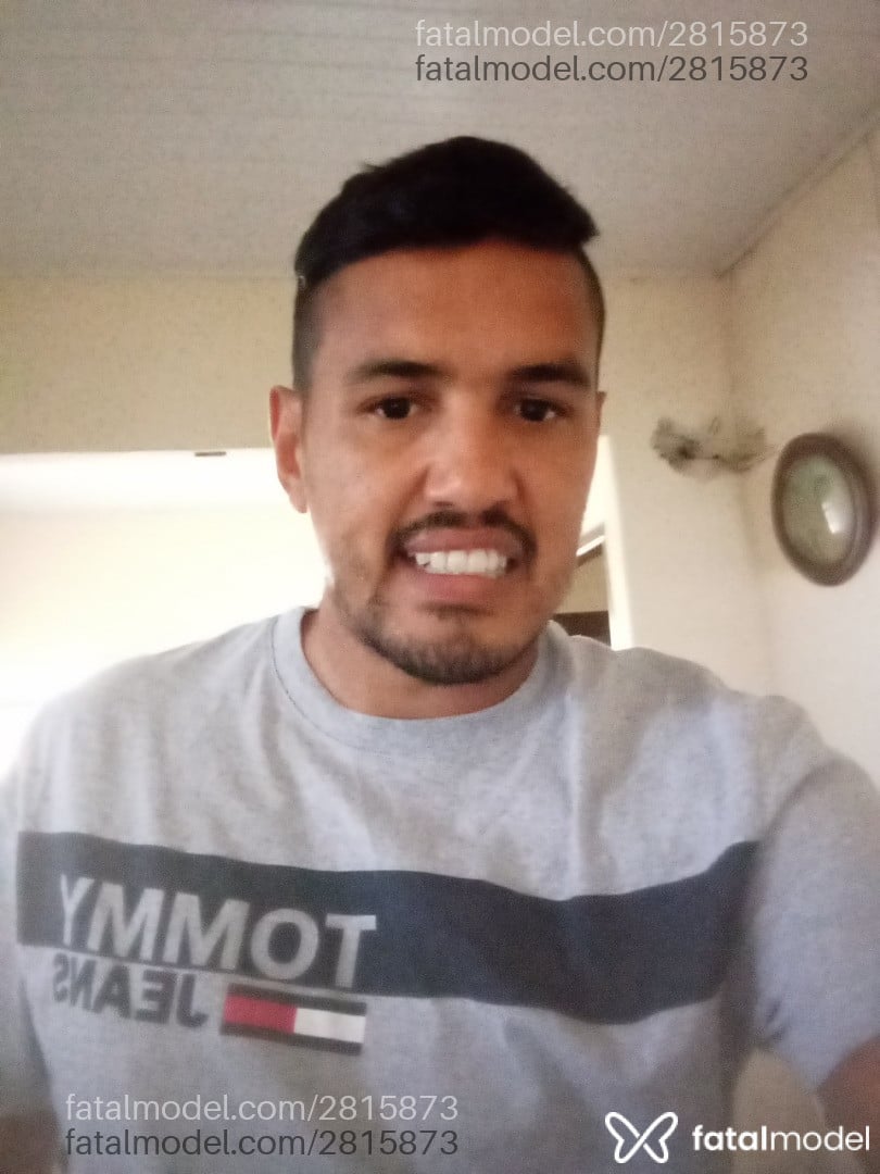Acompanhante homem morena (o) de olhos pretos em São Paulo Acompanhante homem morena (o) de olhos pretos em São Paulo - Vinícius Silva