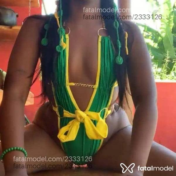 Acompanhante mulher morena (o) de olhos verdes - Gaaby Acompanhante mulher morena (o) de olhos verdes - Gaaby