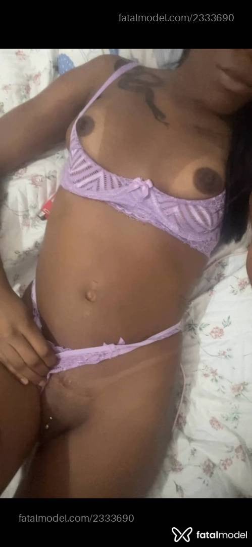 Acompanhante mulher morena (o) de olhos cinza em Campos dos Goytacazes - Danielle Morais