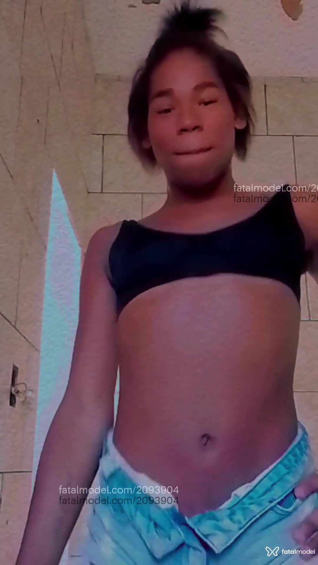 Acompanhante mulher trans com cabelo castanho de olhos pretos em Barra Mansa Acompanhante mulher trans com cabelo castanho de olhos pretos em Barra Mansa - Maria Antônela