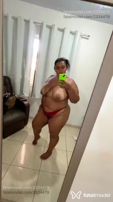 Acompanhante mulher morena (o) de olhos pretos em Virtual Acompanhante mulher morena (o) de olhos pretos em Virtual - Reg Lima