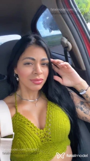 Acompanhante mulher morena (o) de olhos pretos em Luziânia Acompanhante mulher morena (o) de olhos pretos em Luziânia - Naví Porto