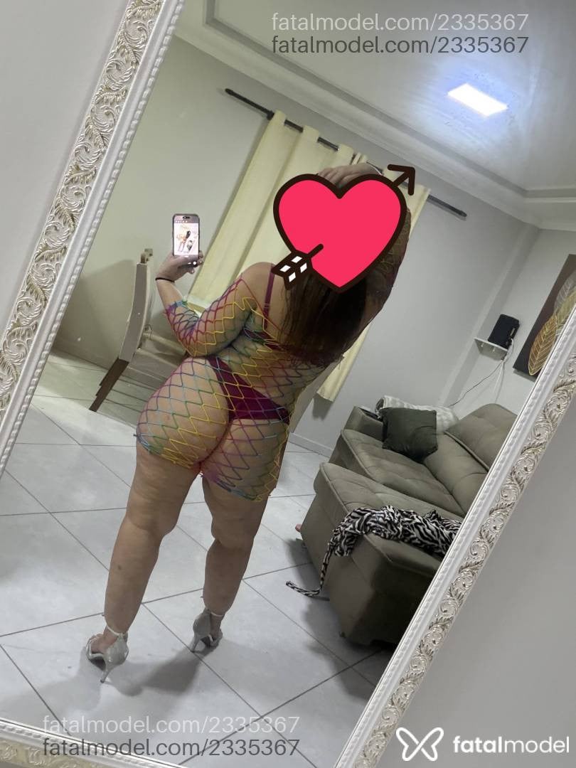 Acompanhante mulher com cabelo castanho de olhos castanhos - Laura