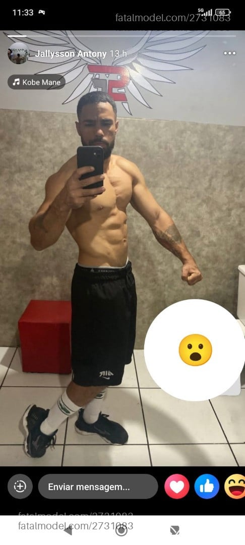 Acompanhante homem com cabelo castanho de olhos castanhos em Campinas - Thiago