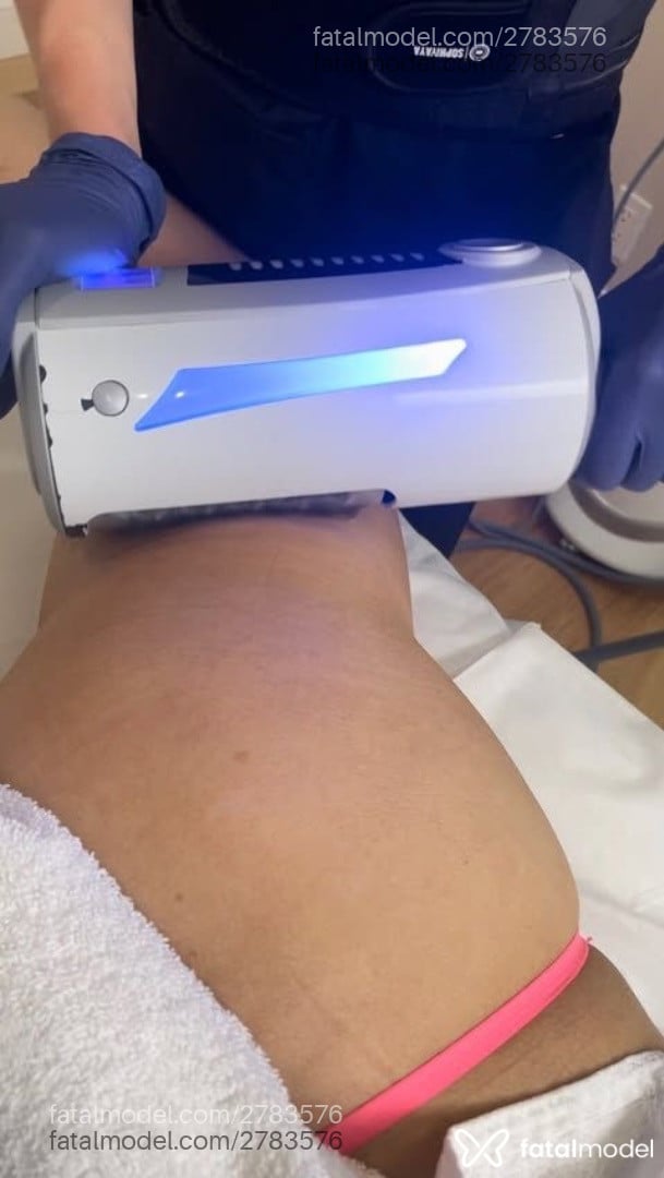 Acompanhante mulher morena (o) de olhos castanhos em São Paulo - Kelly Silva