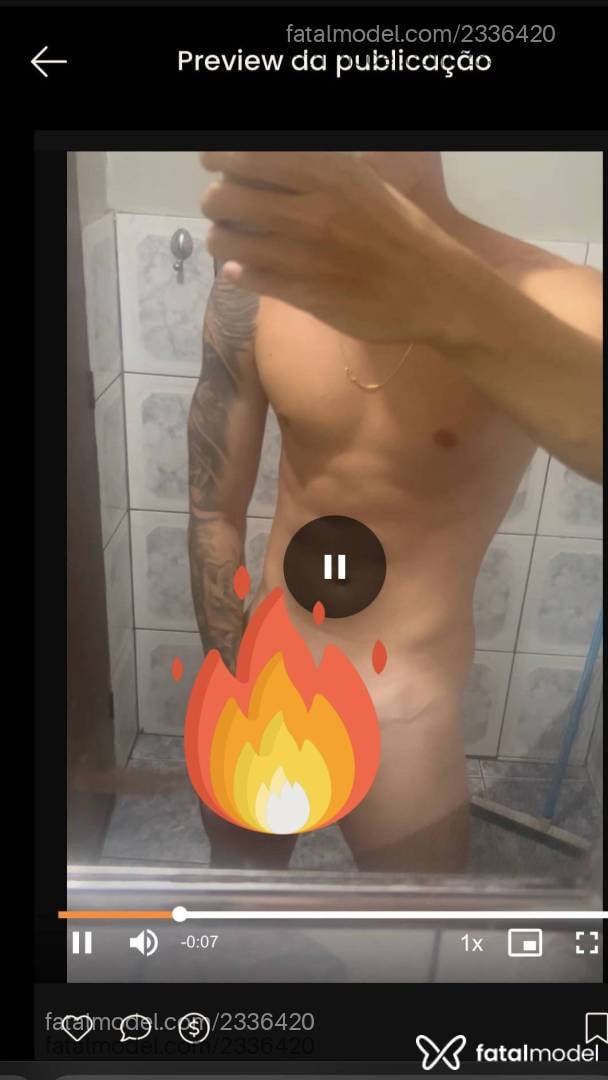Acompanhante homem com cabelo castanho de olhos mel em Belo Horizonte - Tiago Guedes
