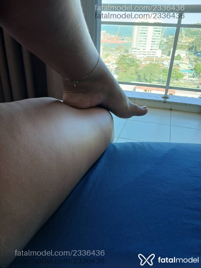 Acompanhante mulher morena (o) de olhos castanhos - Sarah