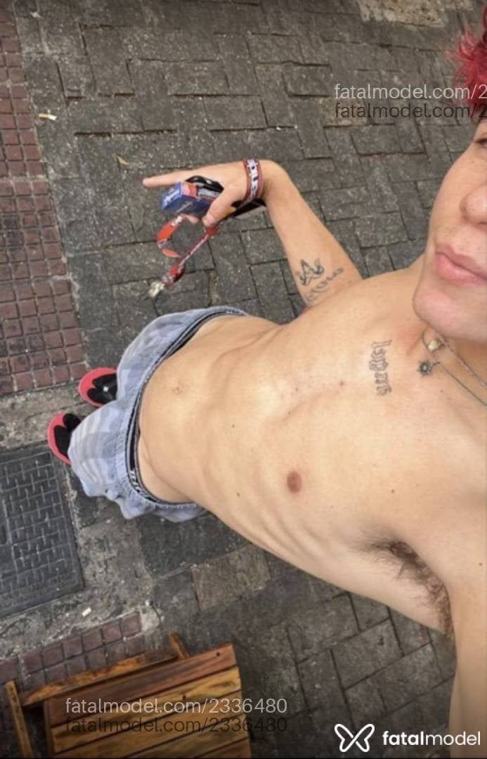 Acompanhante homem com cabelo castanho de olhos mel em São Paulo - Andrew Vinicius