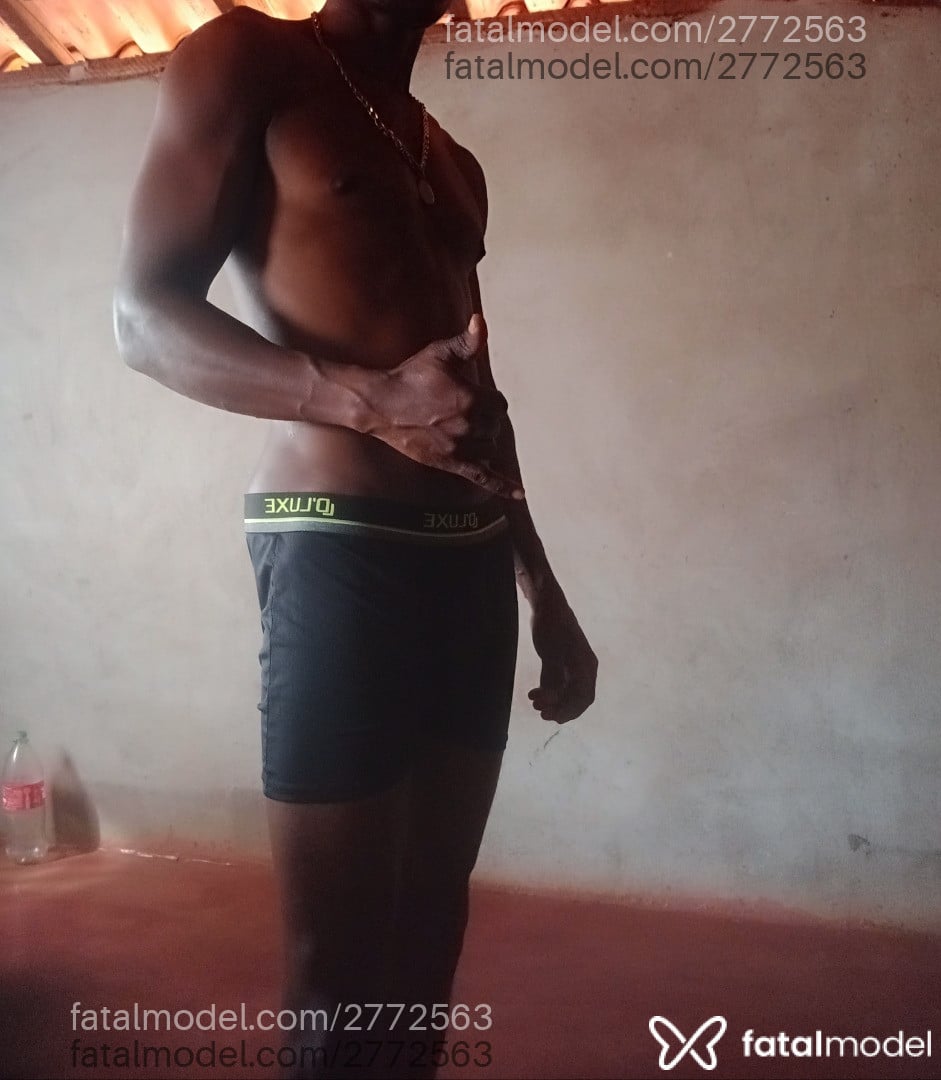 Acompanhante homem morena (o) de olhos pretos em Ituiutaba Acompanhante homem morena (o) de olhos pretos em Ituiutaba - Lucas Rafael
