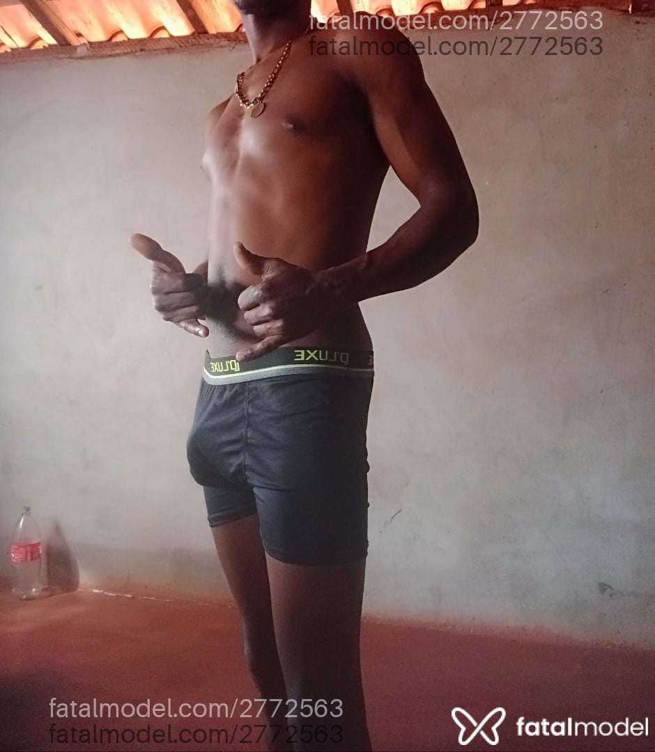 Acompanhante homem morena (o) de olhos pretos em Ituiutaba Acompanhante homem morena (o) de olhos pretos em Ituiutaba - Lucas Rafael