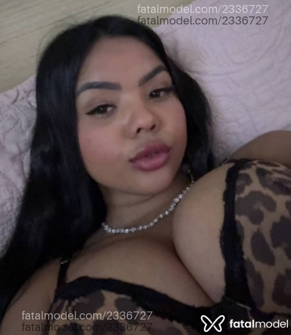 Acompanhante mulher morena (o) de olhos castanhos - Livia