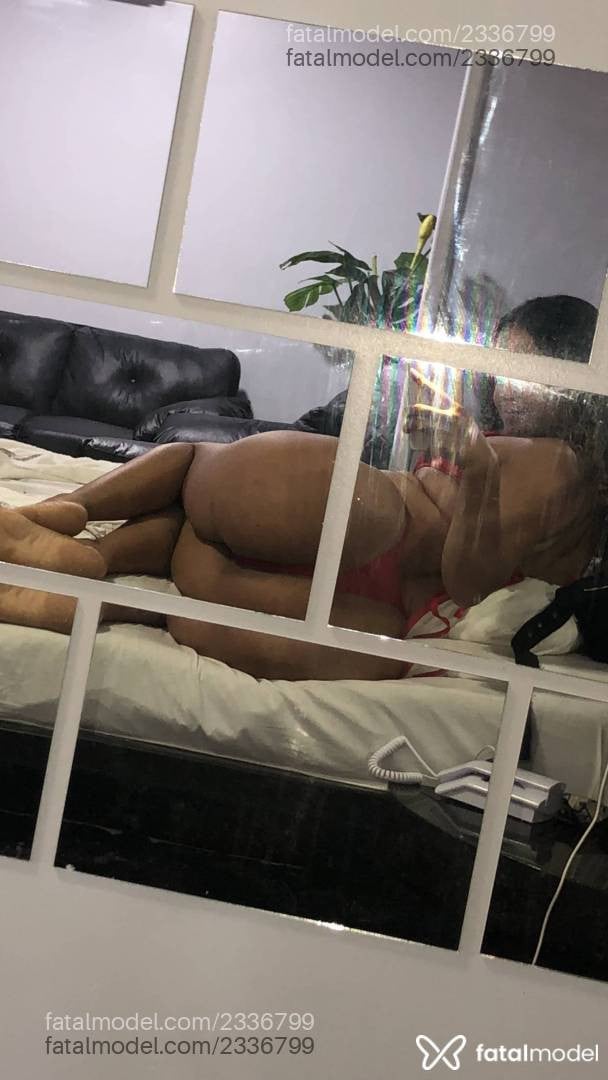 Acompanhante mulher loira (o) de olhos castanhos em Aracaju - Ary Sntts