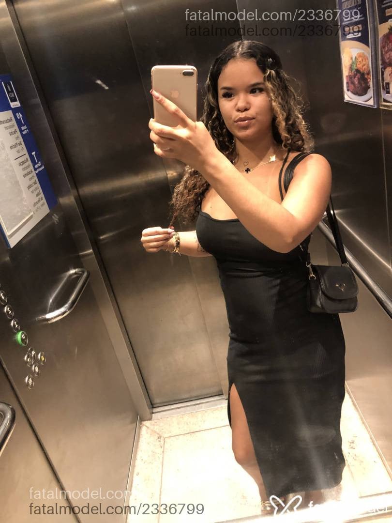 Acompanhante mulher loira (o) de olhos castanhos em Aracaju - Ary Sntts