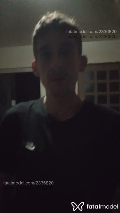 Acompanhante homem com cabelo castanho de olhos castanhos em Uberlândia - Diego
