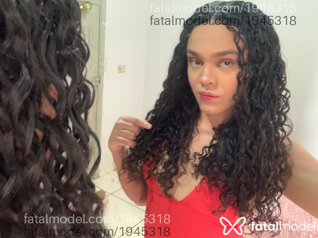 Acompanhante mulher trans morena (o) de olhos castanhos em Guararapes Acompanhante mulher trans morena (o) de olhos castanhos em Guararapes - Amanda