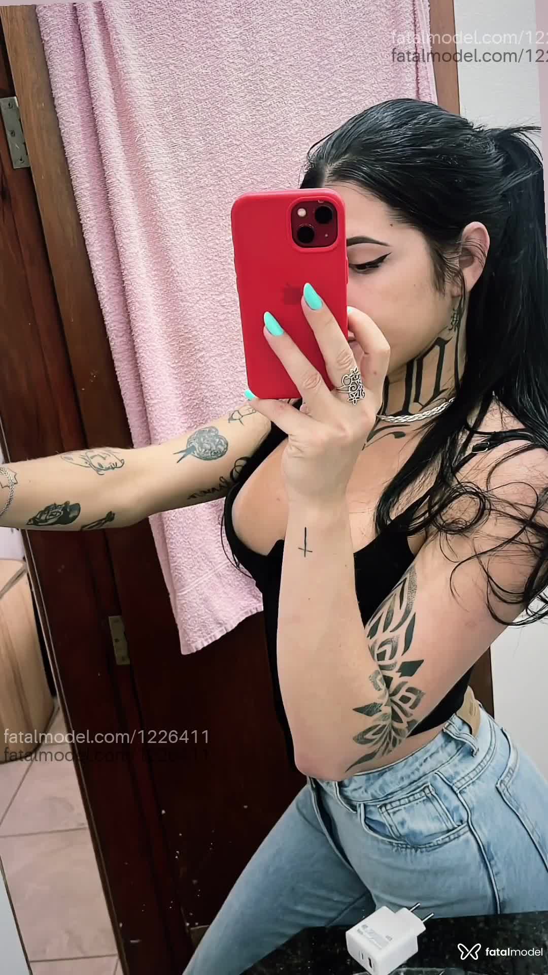 Acompanhante mulher trans morena (o) de olhos castanhos em Uberlândia - Laryssa Callou