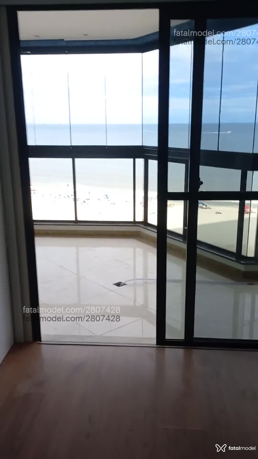 Acompanhante homem morena (o) de olhos pretos em Balneário Camboriú - Victor