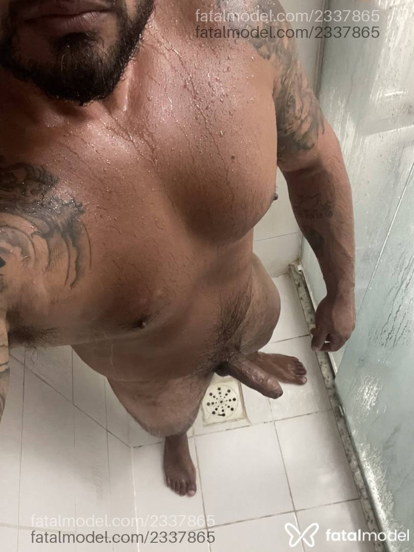 Acompanhante homem morena (o) de olhos castanhos em Porto Alegre - Edu Castro