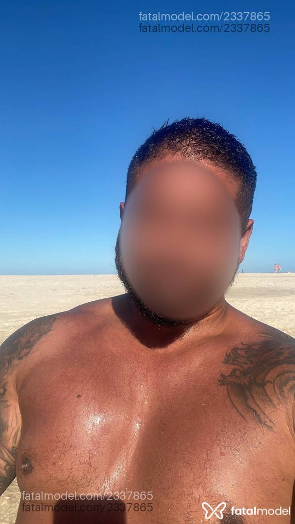 Acompanhante homem morena (o) de olhos castanhos em Porto Alegre - Edu Castro
