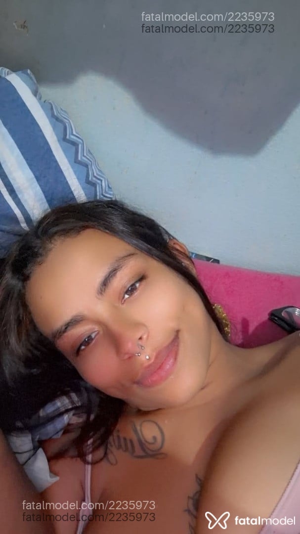 Acompanhante mulher morena (o) de olhos castanhos em Serra Acompanhante mulher morena (o) de olhos castanhos em Serra - Nabrisa