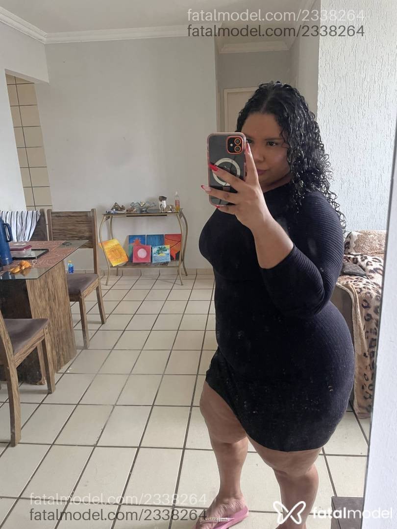 Acompanhante mulher morena (o) de olhos castanhos - Milinha