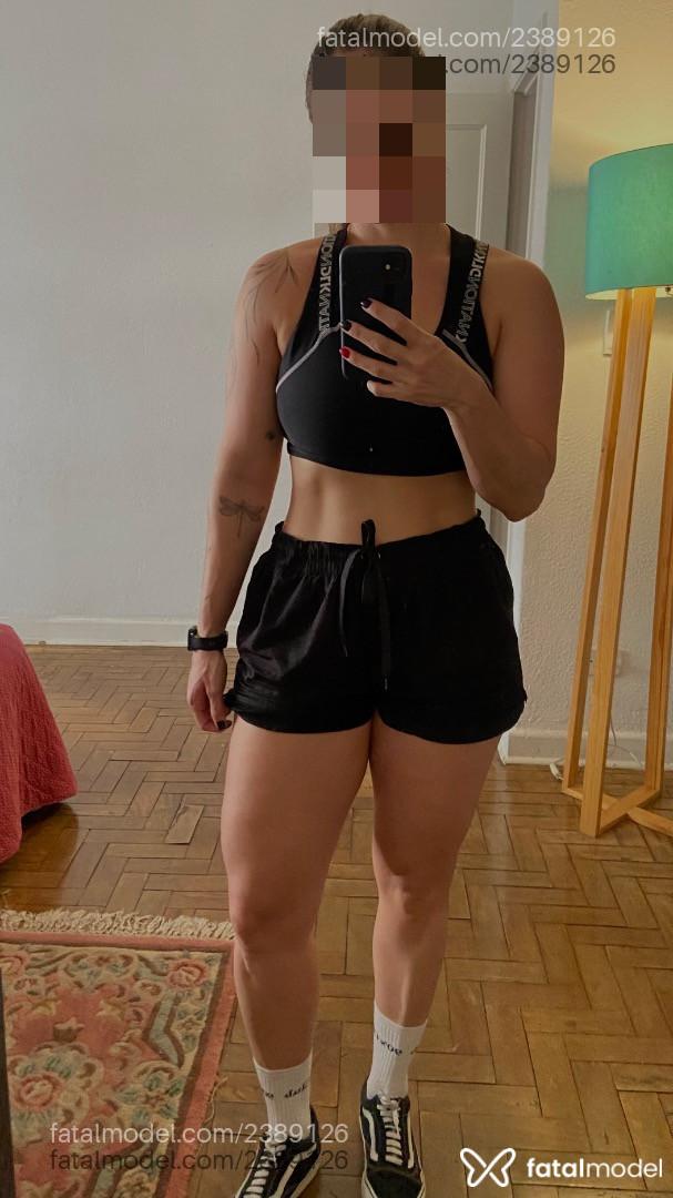 Acompanhante mulher ruiva (o) de olhos castanhos em São Paulo - Fernanda Vanilla