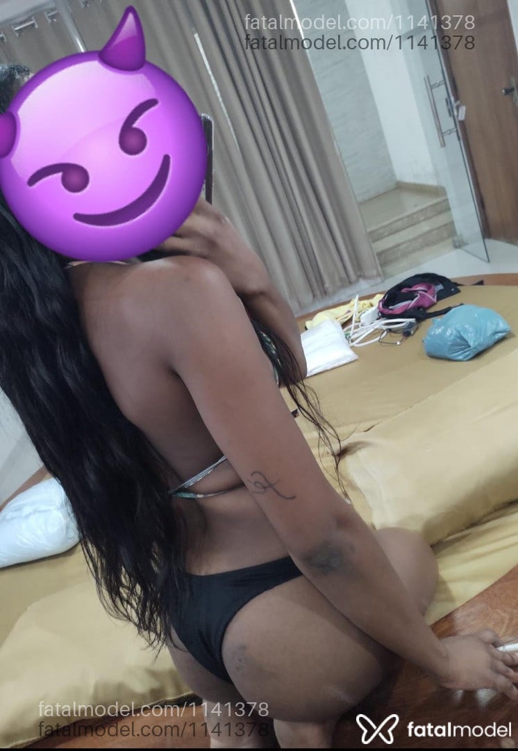 Acompanhante mulher com cabelo castanho de olhos pretos em Bom Jesus do Itabapoana - Maria