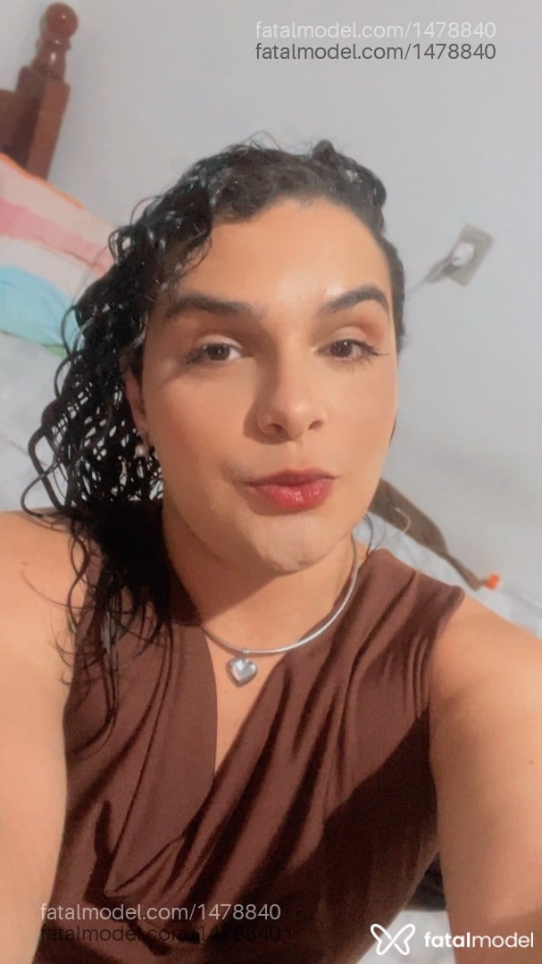 Acompanhante travesti morena (o) de olhos castanhos em Tupã Acompanhante travesti morena (o) de olhos castanhos em Tupã - Lolô Marquezz
