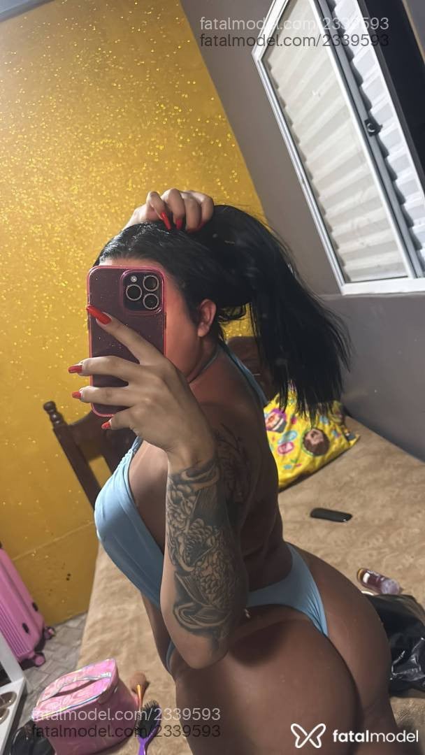 Acompanhante mulher trans morena (o) de olhos castanhos - Suzany Feitosa