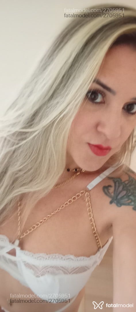 Acompanhante mulher loira (o) de olhos castanhos em Pinhalzinho Acompanhante mulher loira (o) de olhos castanhos em Pinhalzinho - Bruna