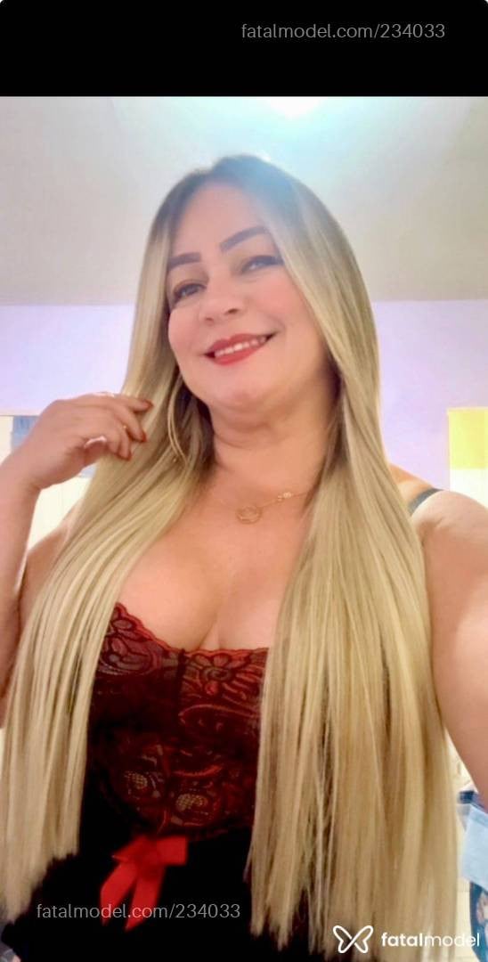 Acompanhante mulher loira (o) de olhos castanhos em Santa Cruz do Capibaribe - Bia Vasconcelos