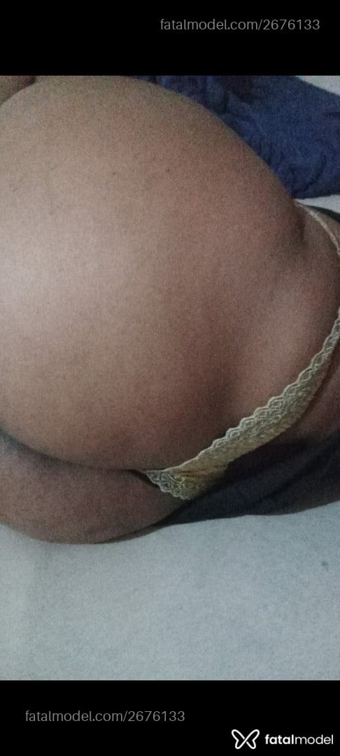 Acompanhante mulher com cabelo castanho de olhos castanhos em Ribeirão Preto - Laine Martins