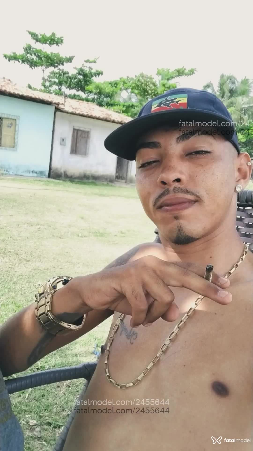 Acompanhante homem morena (o) de olhos castanhos em Aracaju Acompanhante homem morena (o) de olhos castanhos em Aracaju - Bruno