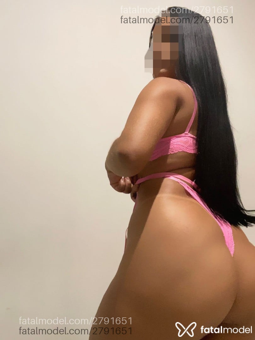 Acompanhante mulher morena (o) de olhos castanhos em Nova Venécia - Beatriz