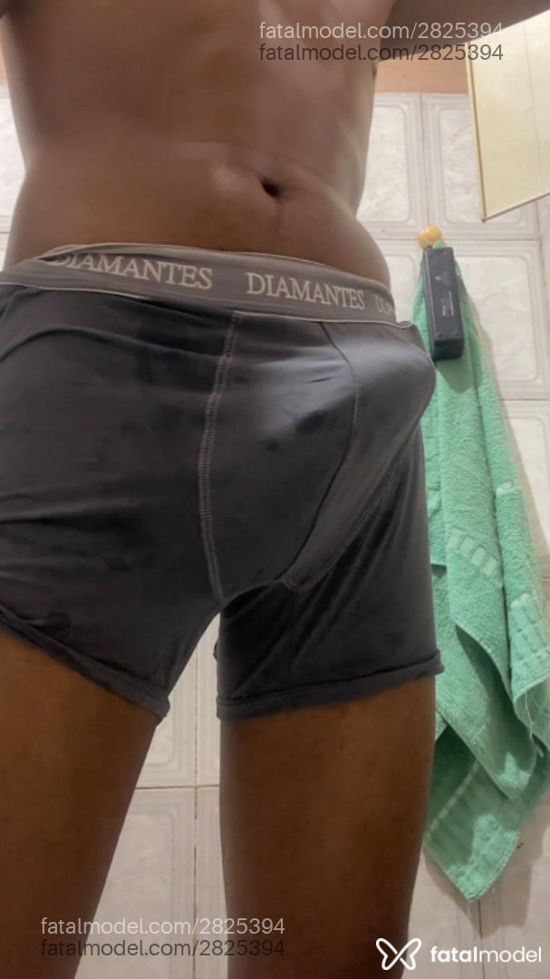 Acompanhante homem morena (o) de olhos pretos em Teresina - Keenm