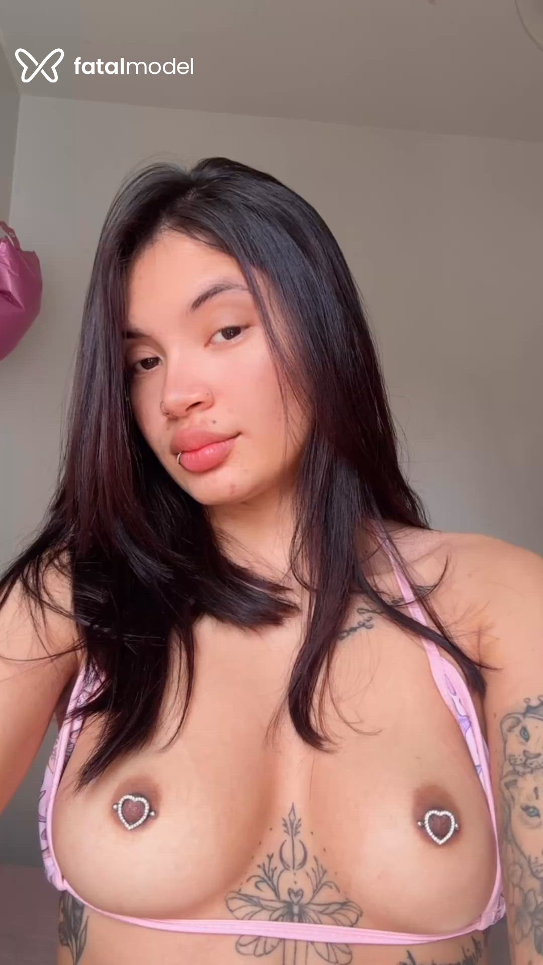 Acompanhante mulher morena (o) de olhos pretos - Letícia Lemos