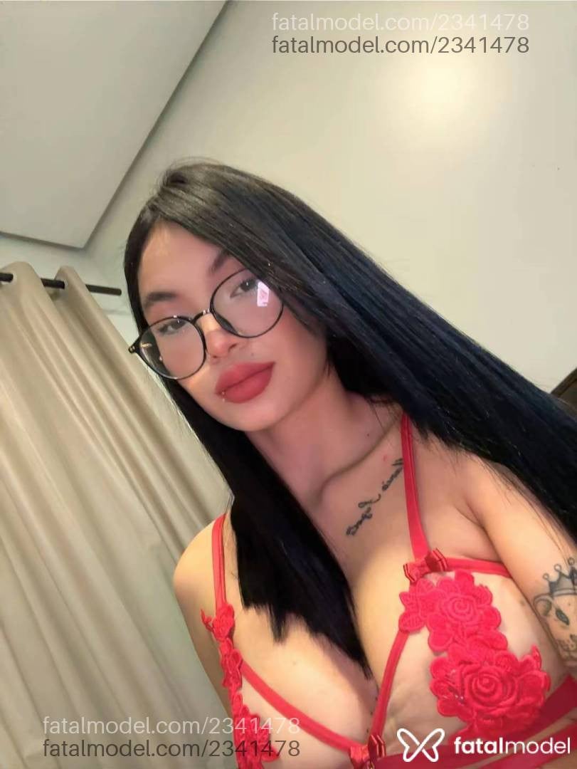 Acompanhante mulher morena (o) de olhos pretos - Letícia Lemos