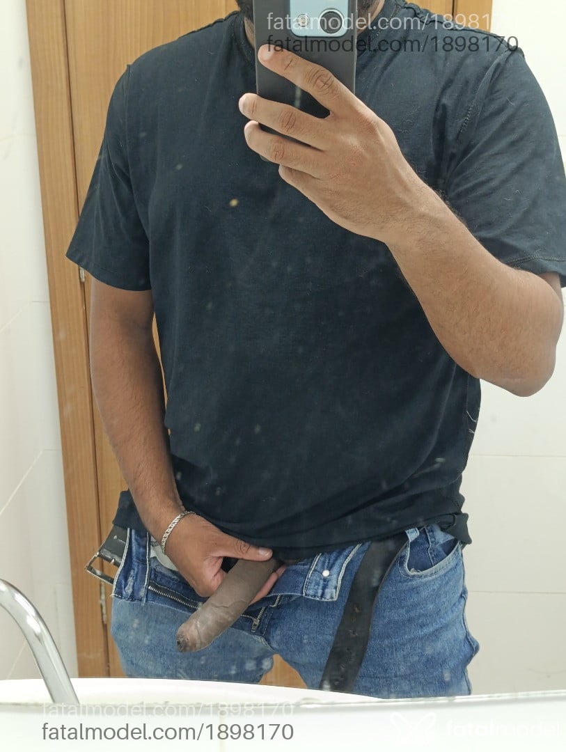 Acompanhante homem com cabelo castanho de olhos castanhos em Macaé - Sávio