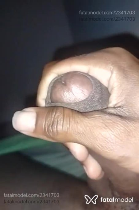 Acompanhante homem morena (o) de olhos pretos em Balneário Camboriú - Junior
