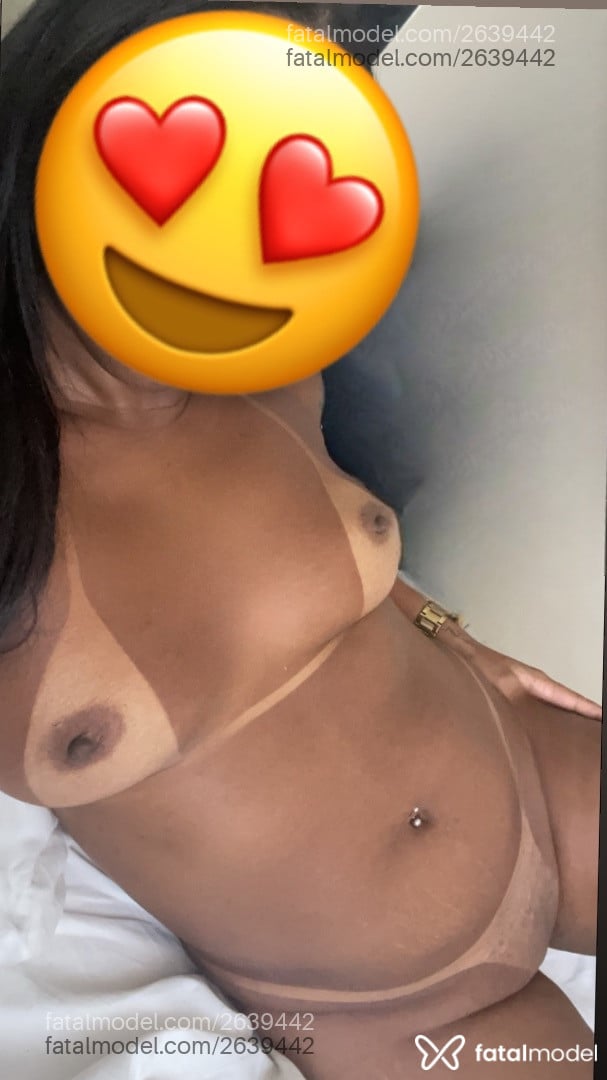 Acompanhante mulher morena (o) de olhos pretos em Aracaju - Preta