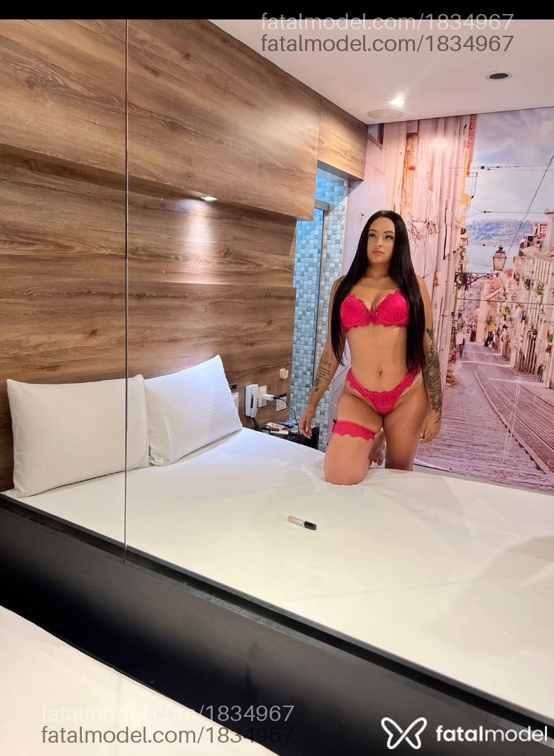 Acompanhante mulher morena (o) de olhos castanhos em Uberlândia - Melissa Dias