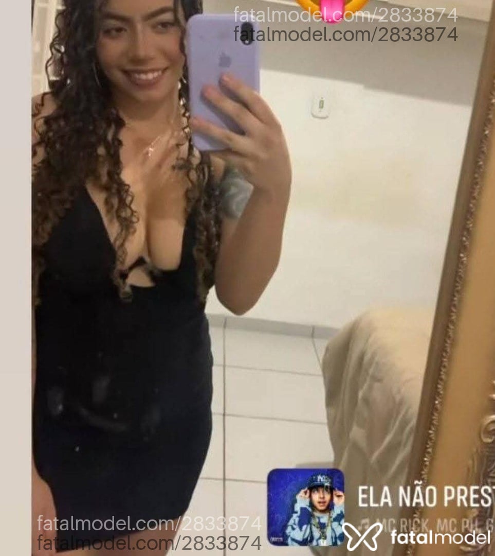 Acompanhante mulher loira (o) de olhos castanhos em São José do Jacuípe Acompanhante mulher loira (o) de olhos castanhos em São José do Jacuípe - Evelin
