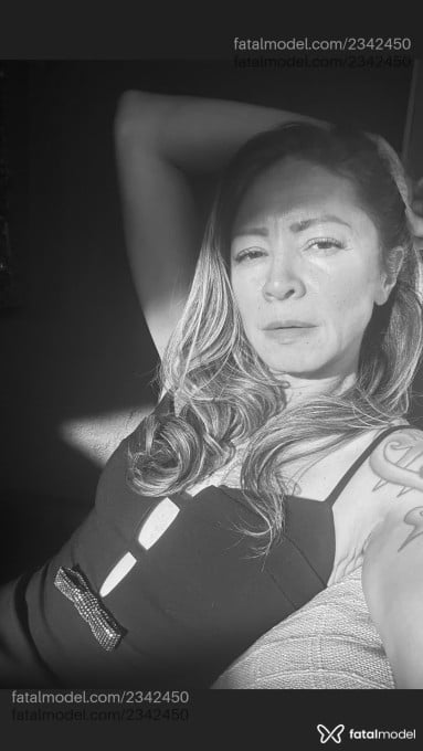 Acompanhante mulher loira (o) de olhos castanhos em São Paulo - Sarah